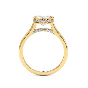 Oval Diamond Engagement Ring - Yellow Gold