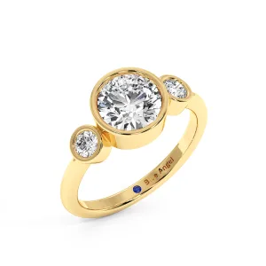 Round Trilogy Ring - Yellow Gold