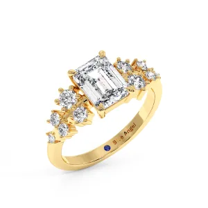 Emerald With Round Halo Engagement Ring - Yellow Gold